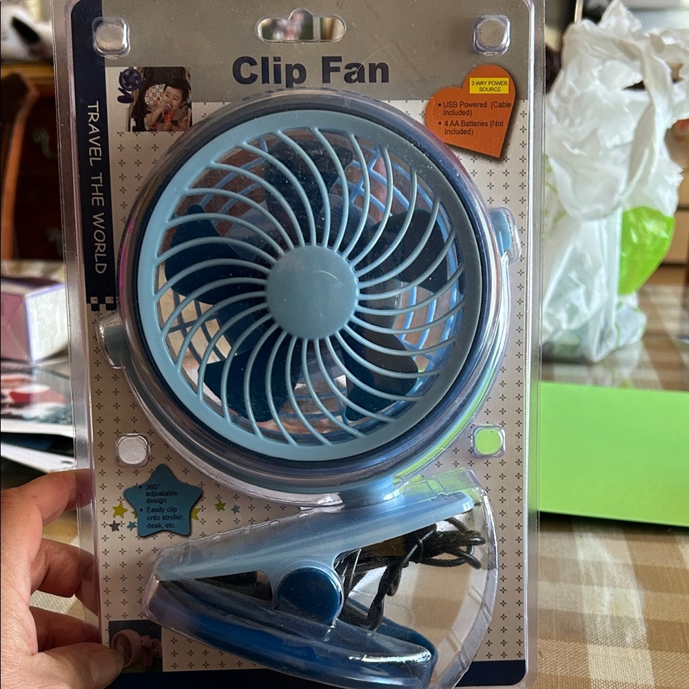 NWT Portable Blue Clip Fan